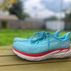 Hoka Clifton 8